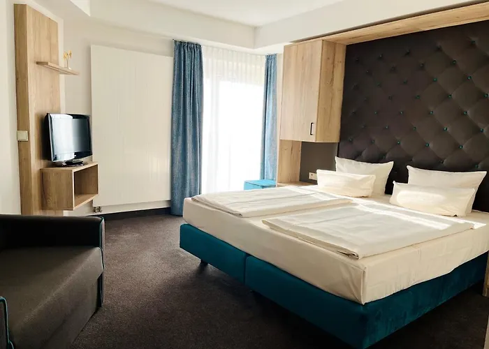 Modernes Mit Blick Zur Frauenkirche * دريسدن